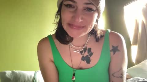 ariel  colin when hes here online show from 02.01.26