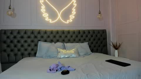 Snapshot of arietta_skinny chatting on 02.27.26 Arietta online show from 02.27.26