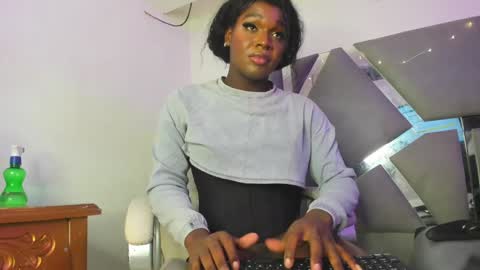 Snapshot of arii_xxx chatting on 01.26.25 ari 3 online show from 01.26.25