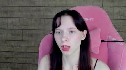 Snapshot of arinakubrick chatting on 11.20.25 Arinakubrick online show from 11.20.25