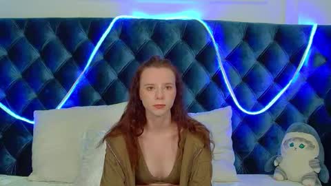 Snapshot of arinakubrick chatting on 11.22.25 Arinakubrick online show from 11.22.25