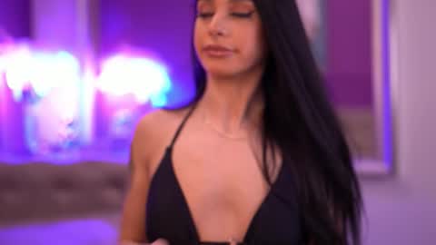 Snapshot of arinarhodes chatting on 09.12.25 Arina online show from 09.12.25