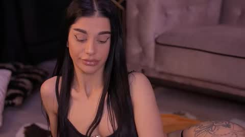 Snapshot of arinarhodes chatting on 01.10.26 Arina online show from 01.10.26