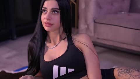 Snapshot of arinarhodes chatting on 02.23.26 Arina online show from 02.23.26