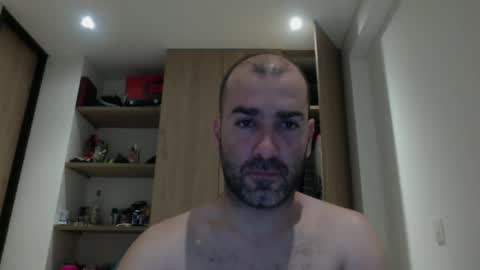 aristi11 online show from 12.23.24