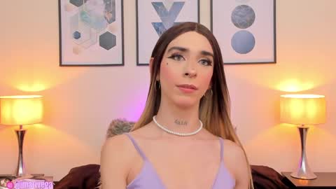   Nice to meet you  thumb up me please its important I  LOOK MY BIO DOWN online show from 01.29.25