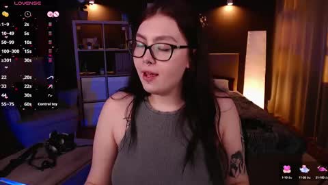 Astrid online show from 03.12.25