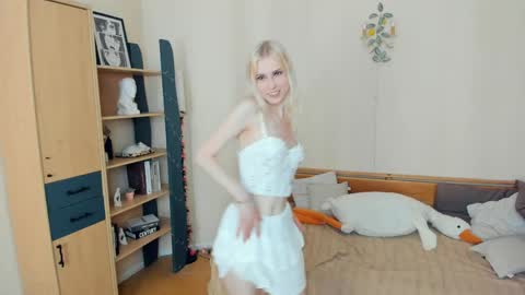 Emily online show from 06.08.26