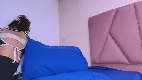 Arleth  online show from 10.18.25