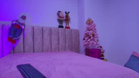 Arleth  online show from 12.17.25