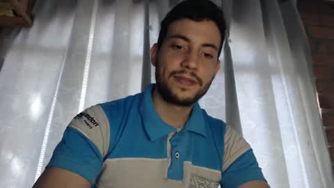 Snapshot of armando_2002 chatting on 01.31.25 ARMANDO online show from 01.31.25