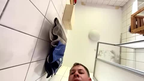 armyskater32 online show from 10.08.25