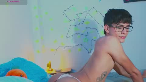 Snapshot of arnold_laurent chatting on 01.16.25 Arnold online show from 01.16.25