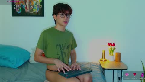 Snapshot of arnold_laurent chatting on 09.25.25 Arnold online show from 09.25.25