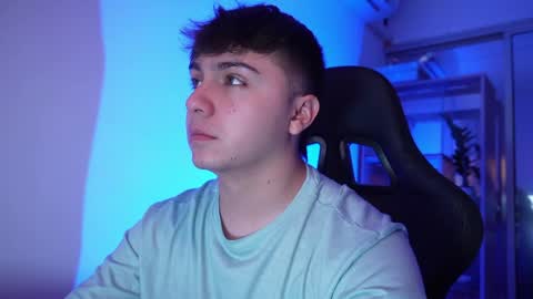 aron__cooper online show from 04.04.26