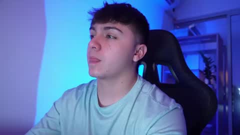 aron__cooper online show from 07.04.26