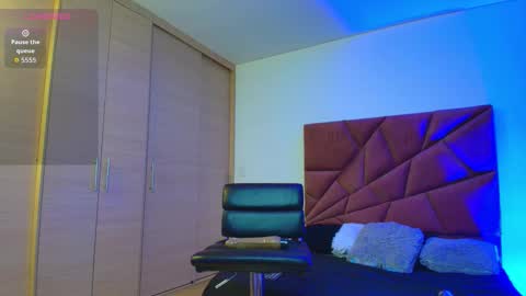 ARON BOLT online show from 09.18.25