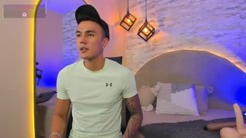 ARON BOLT online show from 04.06.26