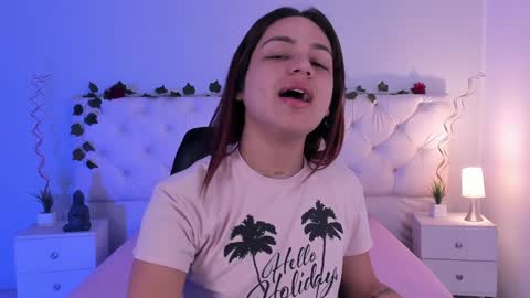 Aron cruz  online show from 01.23.25