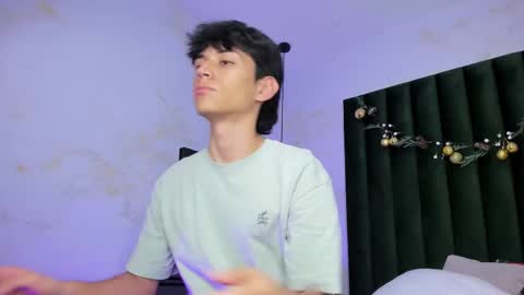 Aron online show from 12.17.25