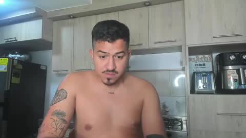 ARON  Independent model  online show from 01.15.25