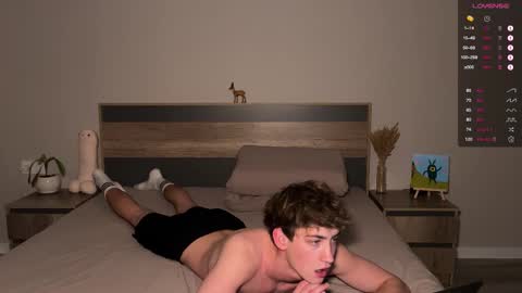 Aron and Phil solo online show from 11.14.25