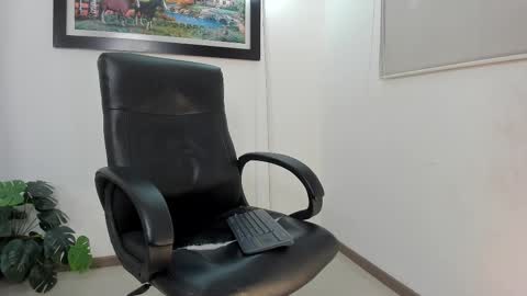   online show from 02.24.25