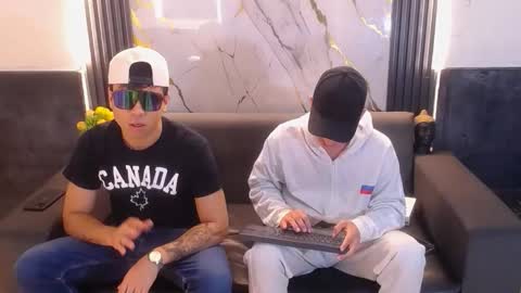 Aroon   online show from 04.16.26