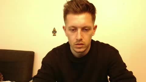 arromwilliam90 online show from 01.31.25