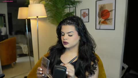 Chloe  online show from 01.19.25