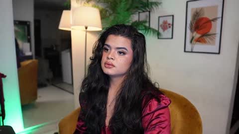 Chloe  online show from 01.30.25