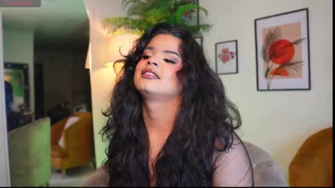 Chloe  online show from 02.23.25