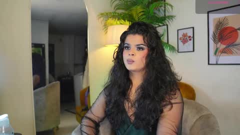 Chloe  online show from 03.07.25