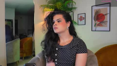 Chloe  online show from 03.08.25