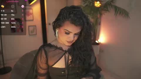 Chloe  online show from 01.11.26