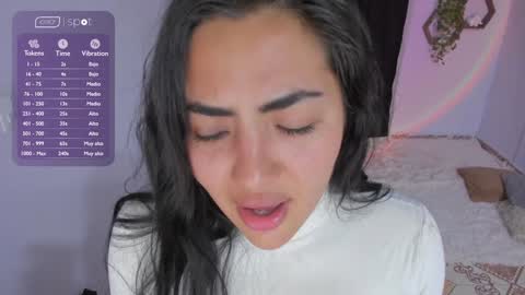 Snapshot of artemis_020 chatting on 02.01.25 FENIX online show from 02.01.25