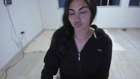 Snapshot of artemis_020 chatting on 02.12.25 FENIX online show from 02.12.25