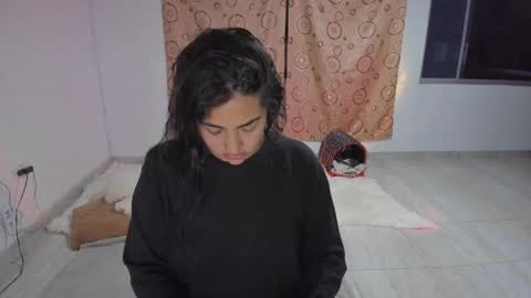 Snapshot of artemis_020 chatting on 02.16.25 FENIX online show from 02.16.25