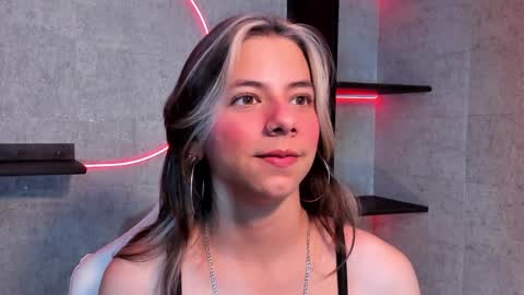 Snapshot of artemisablake chatting on 01.20.25 artemisablake online show from 01.20.25