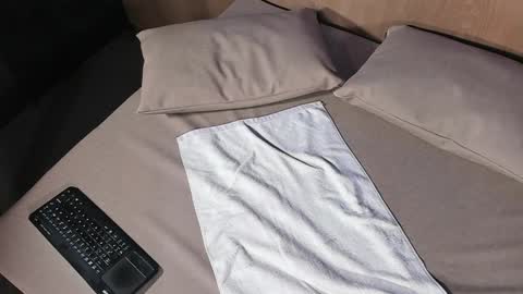 Snapshot of artemisablake chatting on 01.25.25 artemisablake online show from 01.25.25