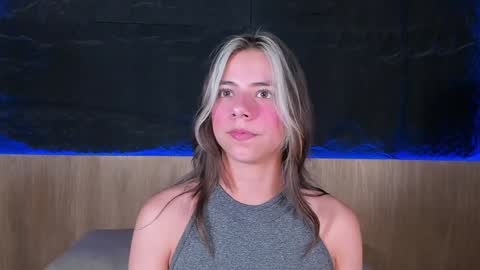 Snapshot of artemisablake chatting on 01.28.25 artemisablake online show from 01.28.25