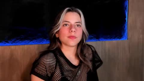 Snapshot of artemisablake chatting on 02.15.25 artemisablake online show from 02.15.25