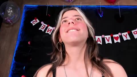 Snapshot of artemisablake chatting on 02.18.25 artemisablake online show from 02.18.25