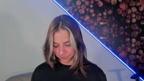 Snapshot of artemisablake chatting on 02.27.25 artemisablake online show from 02.27.25