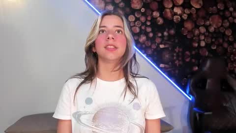 Snapshot of artemisablake chatting on 03.06.25 artemisablake online show from 03.06.25