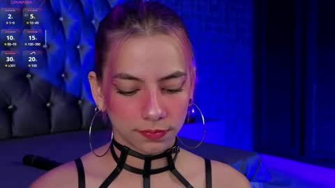 Snapshot of artemisablake chatting on 09.14.25 artemisablake online show from 09.14.25