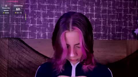 Snapshot of artemisablake chatting on 10.30.25 artemisablake online show from 10.30.25