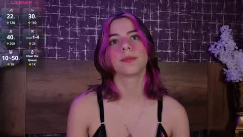 Snapshot of artemisablake chatting on 11.14.25 artemisablake online show from 11.14.25