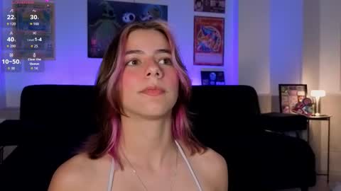 Snapshot of artemisablake chatting on 12.04.25 artemisablake online show from 12.04.25