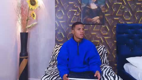 Snapshot of arthur_collins_ chatting on 06.06.26 ARTHUR online show from 06.06.26